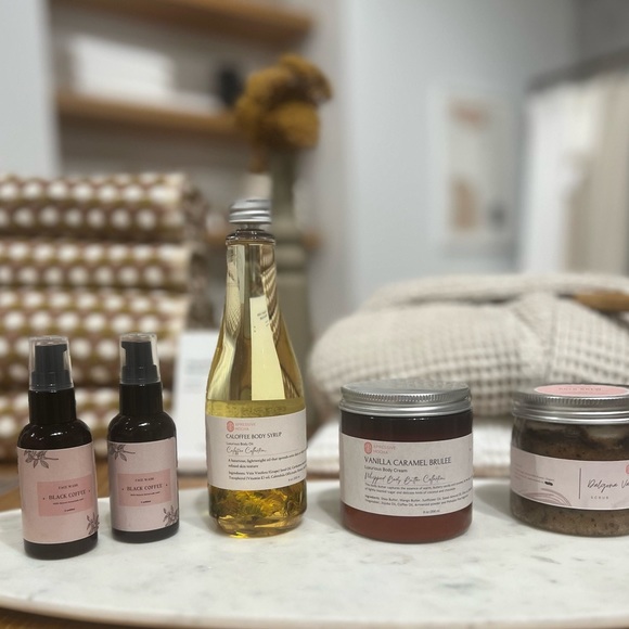 Derived from plants for addressing eczema, psoriasis, and related skin concerns. - Picture 2 of 4